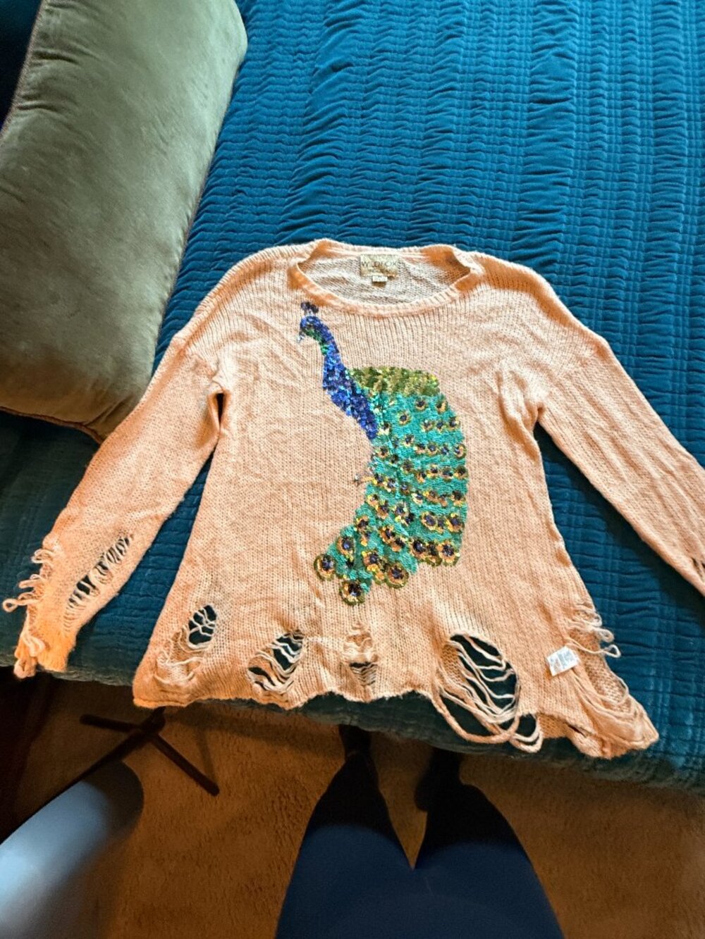 ✨ RARE Wildfox Couture White Label Sequin Peacock Lennon Sweater ✨